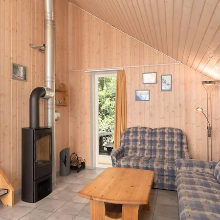 Gemuetliches Mit Garten Und Terrasse Im Hafendorf Mueritz Σπίτι διακοπών *