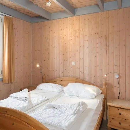 Gemuetliches Mit Garten Und Terrasse Im Hafendorf Mueritz * Rechlin