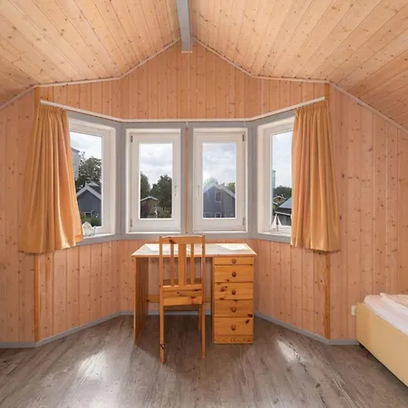 Gemuetliches Mit Garten Und Terrasse Im Hafendorf Mueritz Сasa de vacaciones