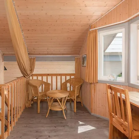 Сasa de vacaciones Gemuetliches Mit Garten Und Terrasse Im Hafendorf Mueritz Rechlin
